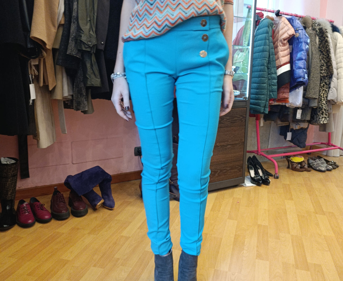 Pantalone azzurro Versace tg S/M