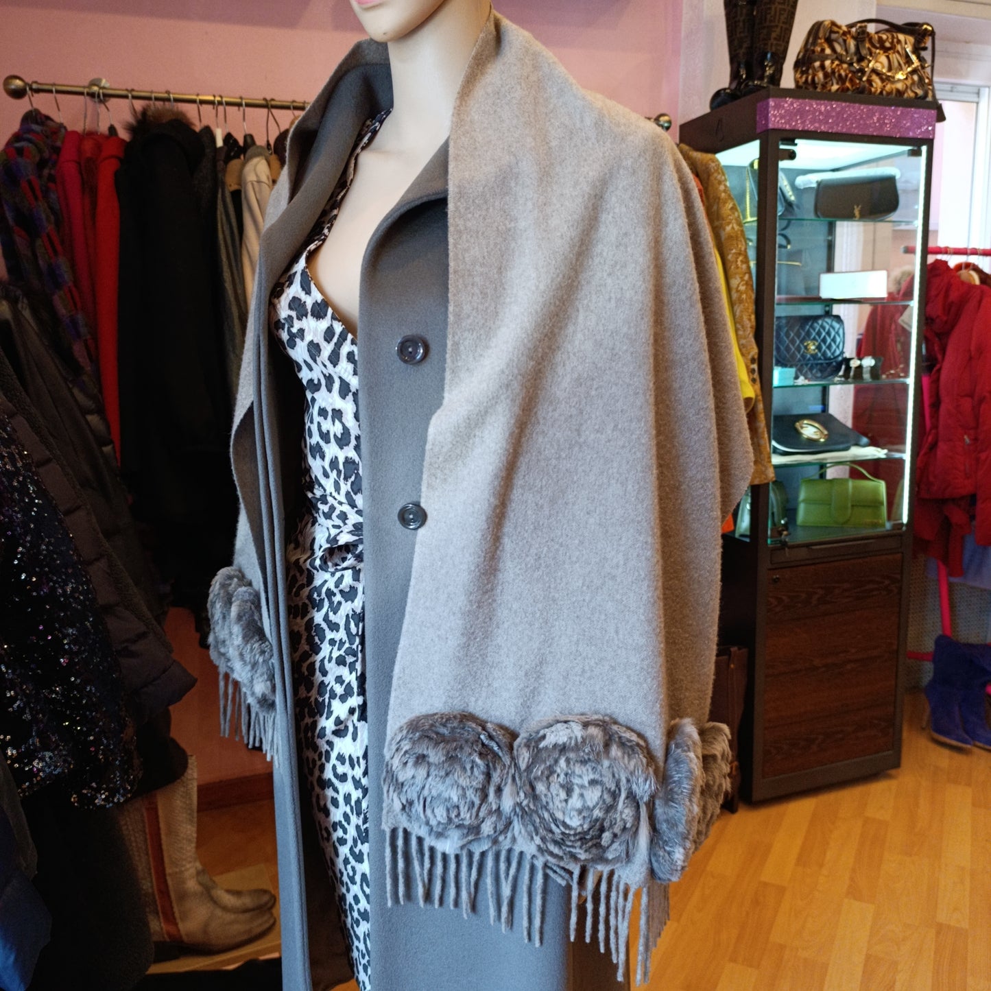 Stola rose cashemere e visone (Fendi ma senza etichetta)