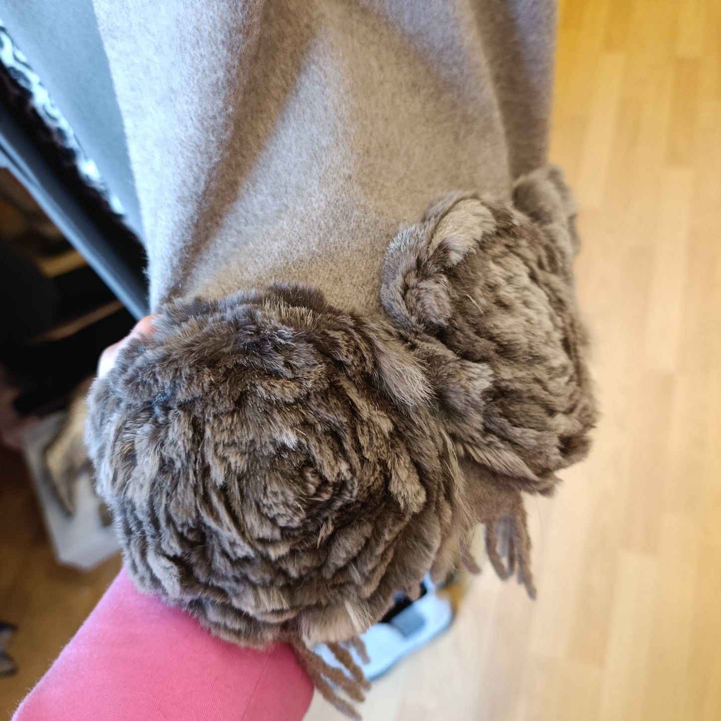 Stola rose cashemere e visone (Fendi ma senza etichetta)