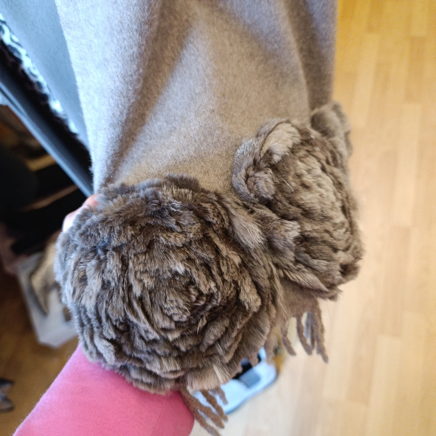 Stola rose cashemere e visone (Fendi ma senza etichetta)