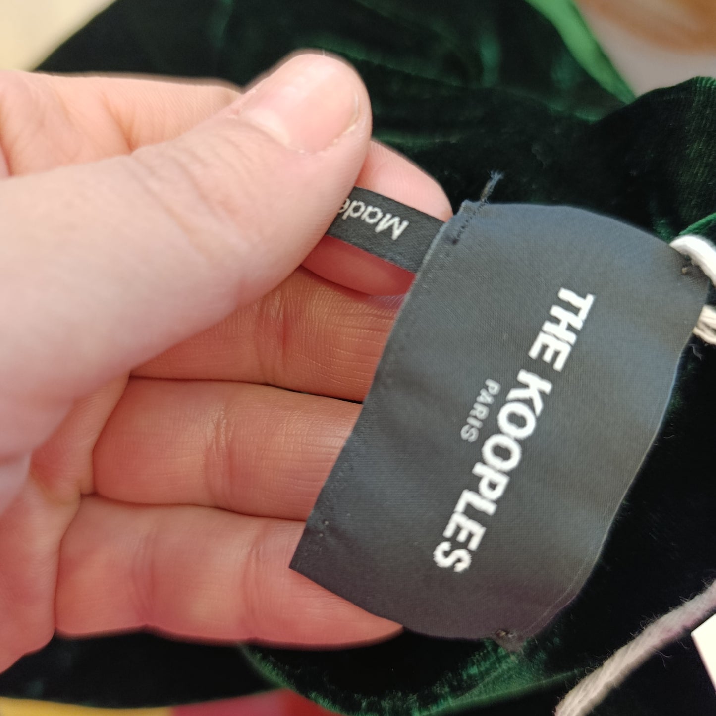 Sciarpina elegante in velluto The Kooples