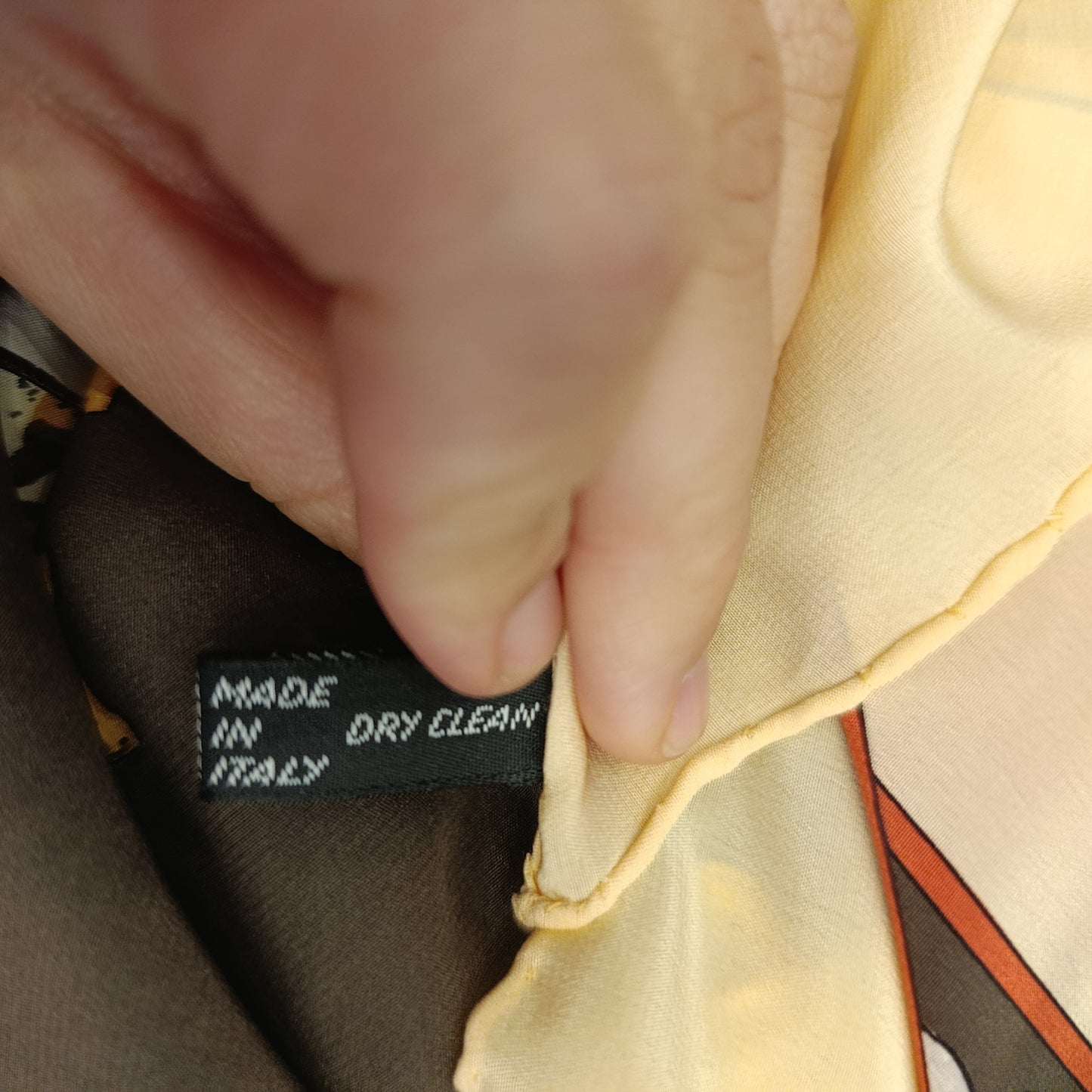 Foulard Karl Lagerfeld