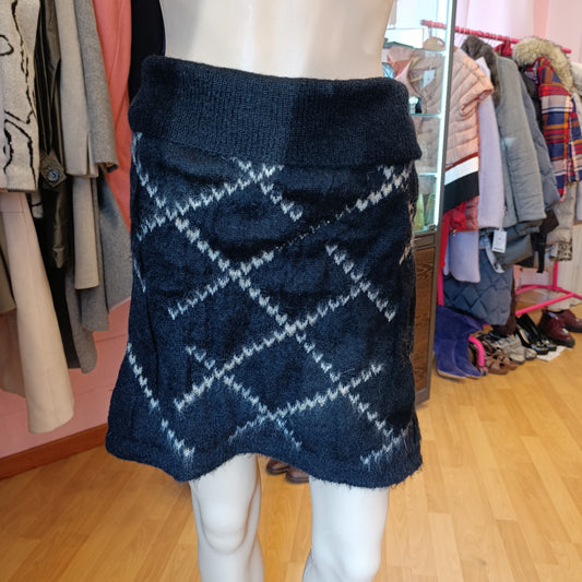 Gonna nera in maglia Manila Grace TU