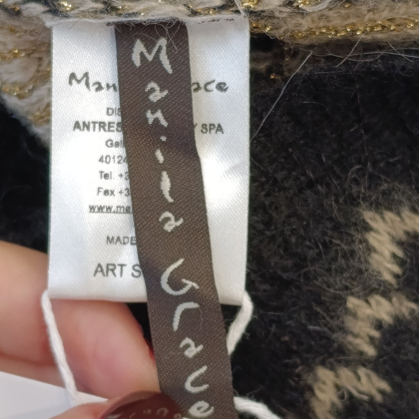 Gonna nera in maglia Manila Grace TU