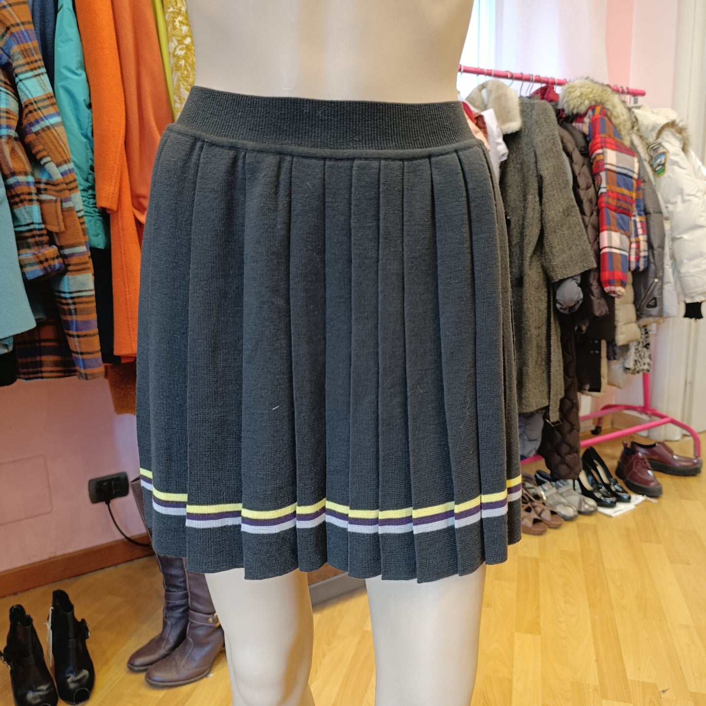 Minigonna antracite Terre Alte tg 42