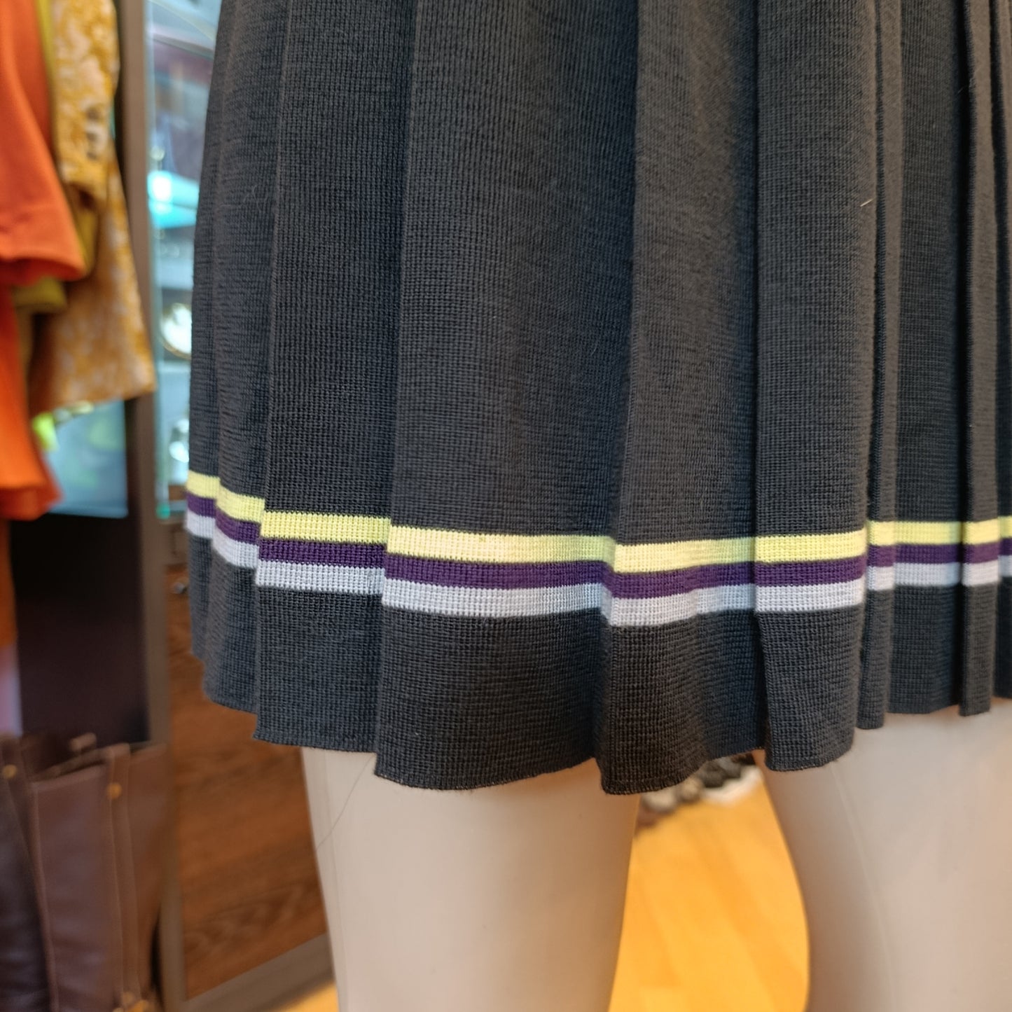 Minigonna antracite Terre Alte tg 42