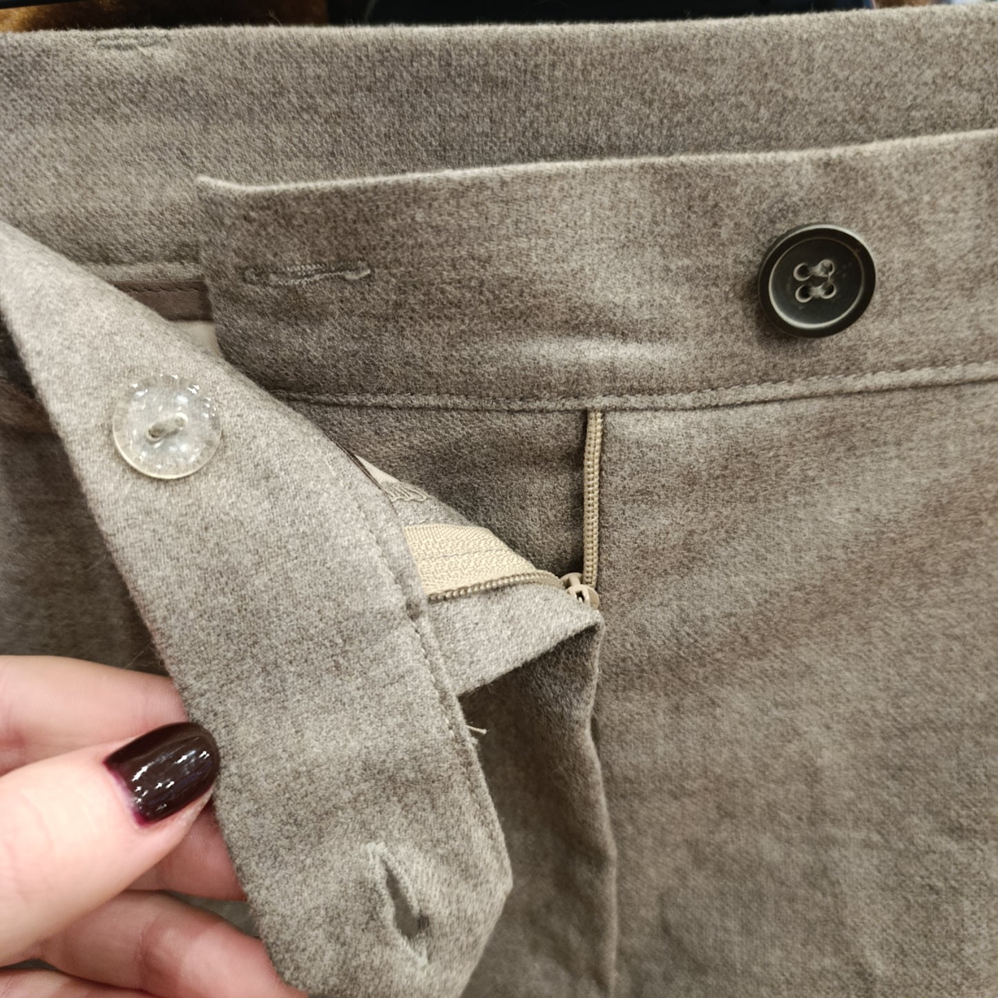 Pantalone beige André Maurice tg 44