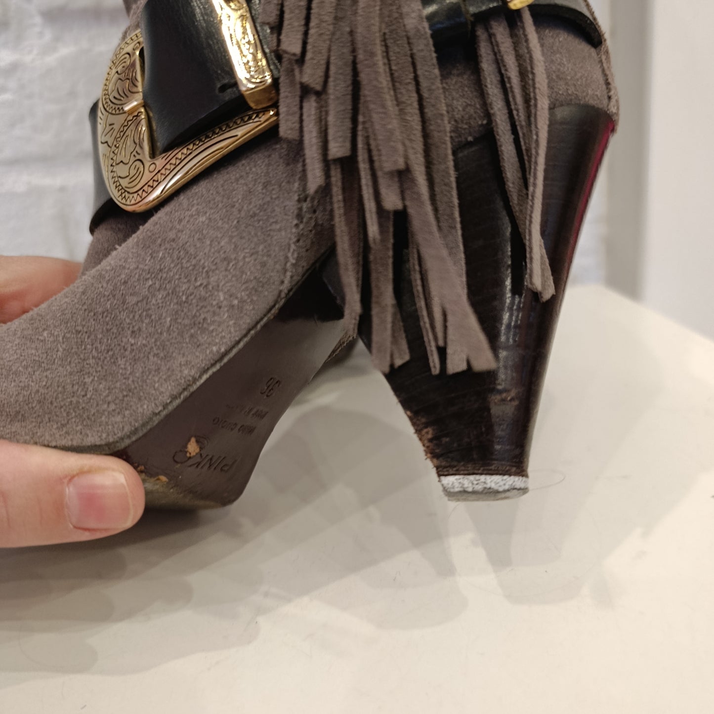 Stivale Pinko con frange n*36