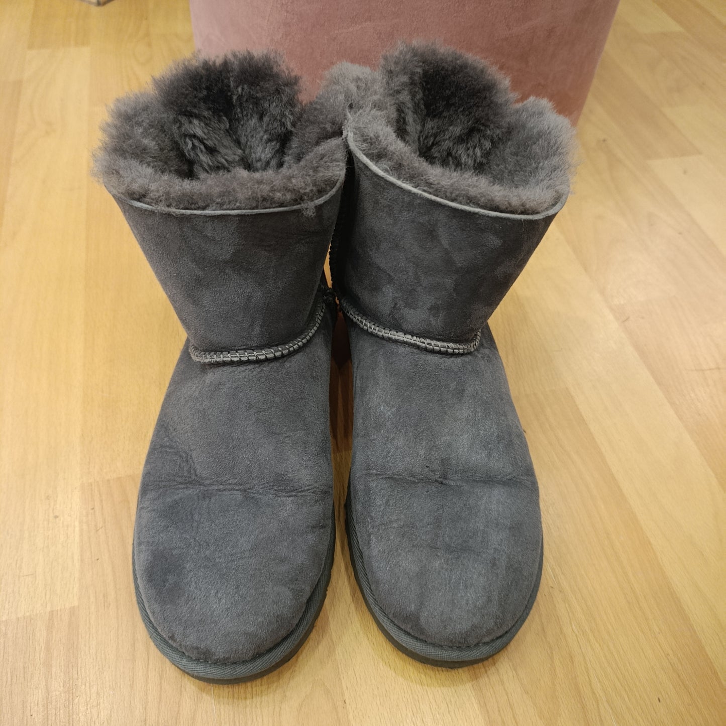 Ugg grigio nr 39