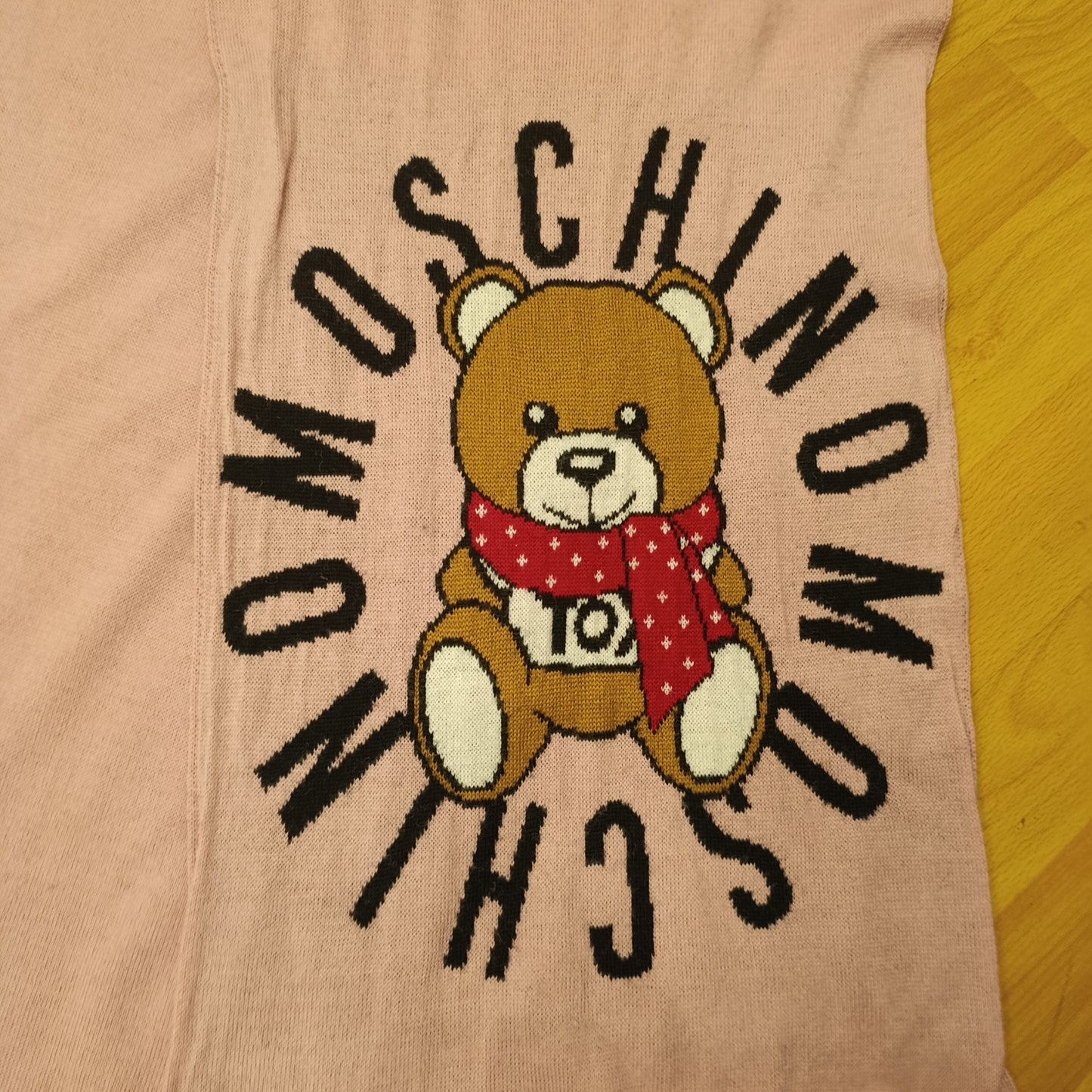 Sciarpa rosa Moschino