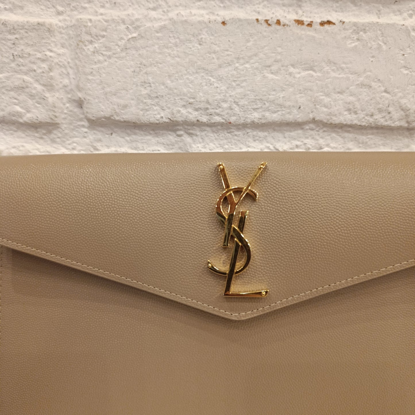Pochette Yves Saint Laurent