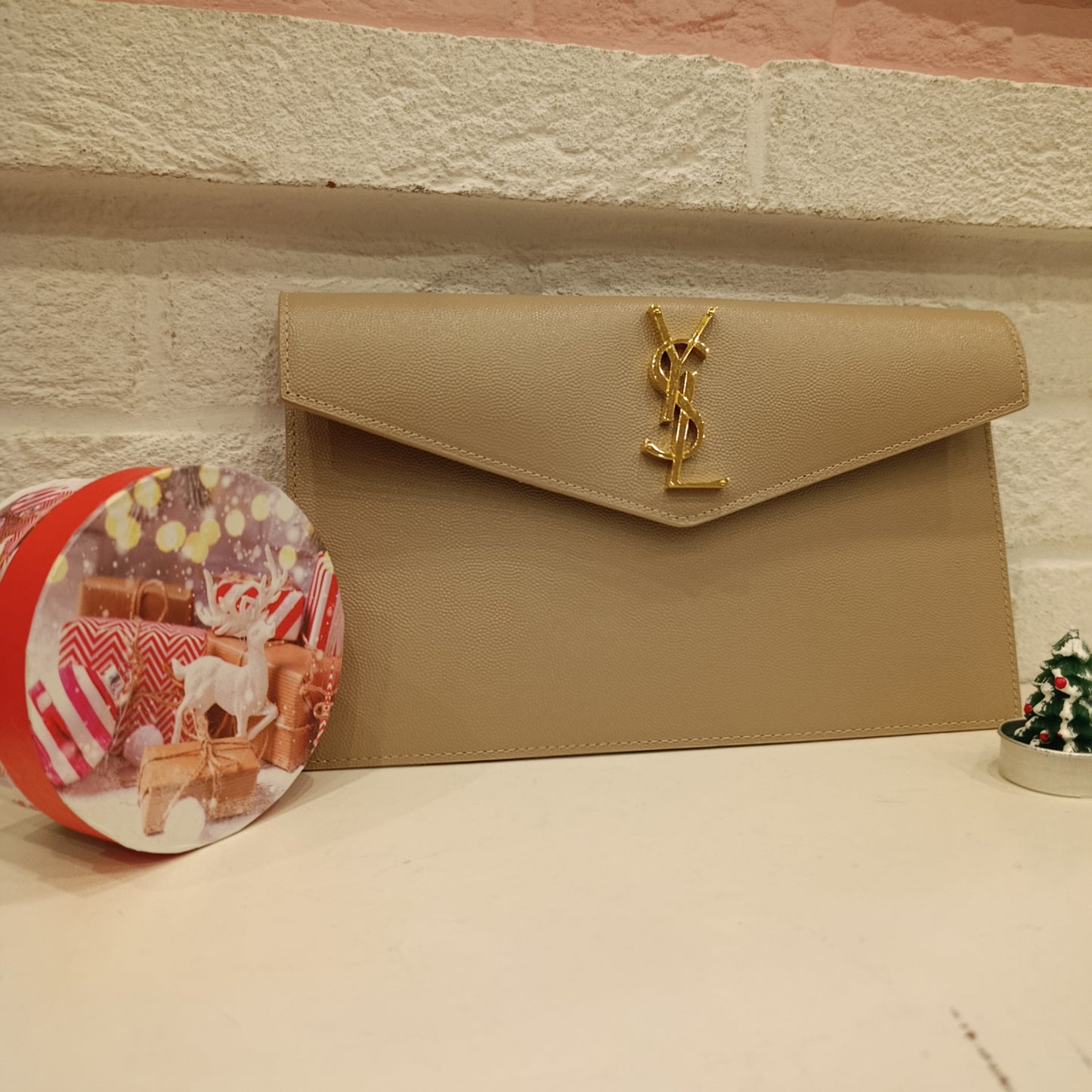 Pochette Yves Saint Laurent