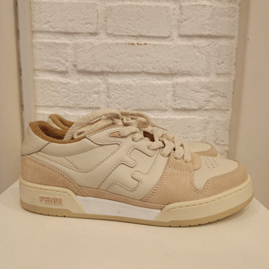 Sneakers n*39.5 Fendi
