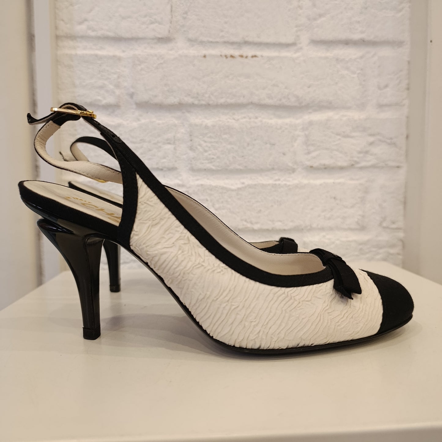 Tacchi Chanel n*37.5 b/n