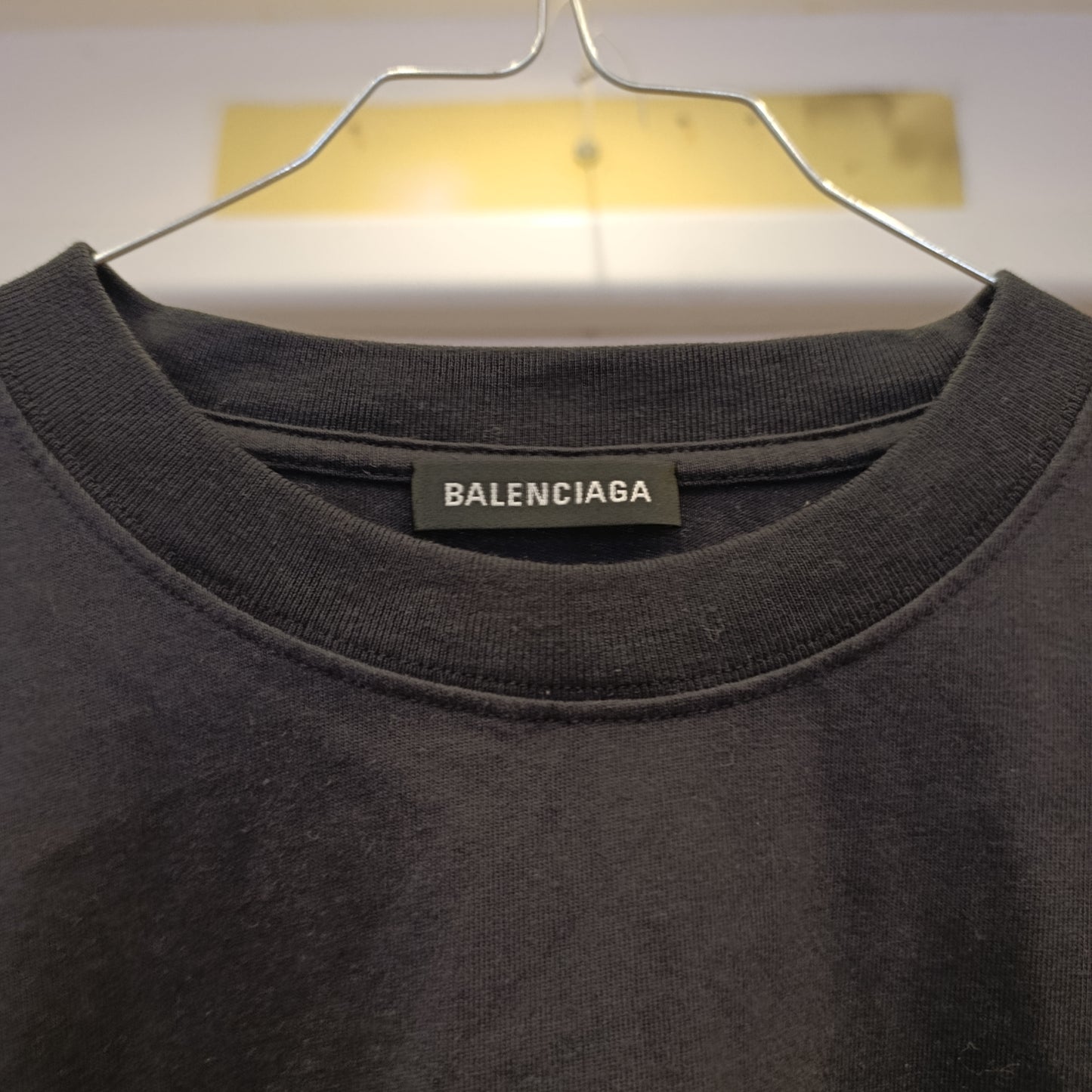 T-shirt Balenciaga tg xs over
