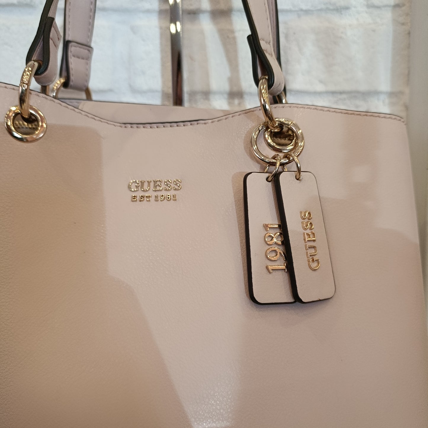 Borsa Guess rosa cipria