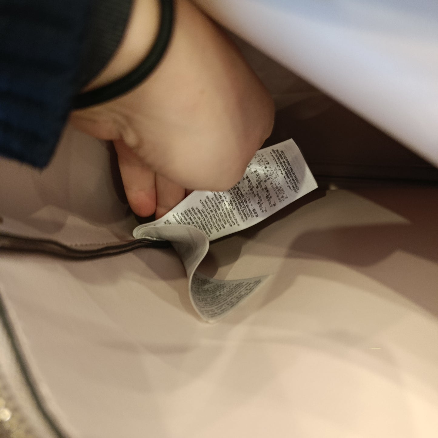 Borsa Guess rosa cipria