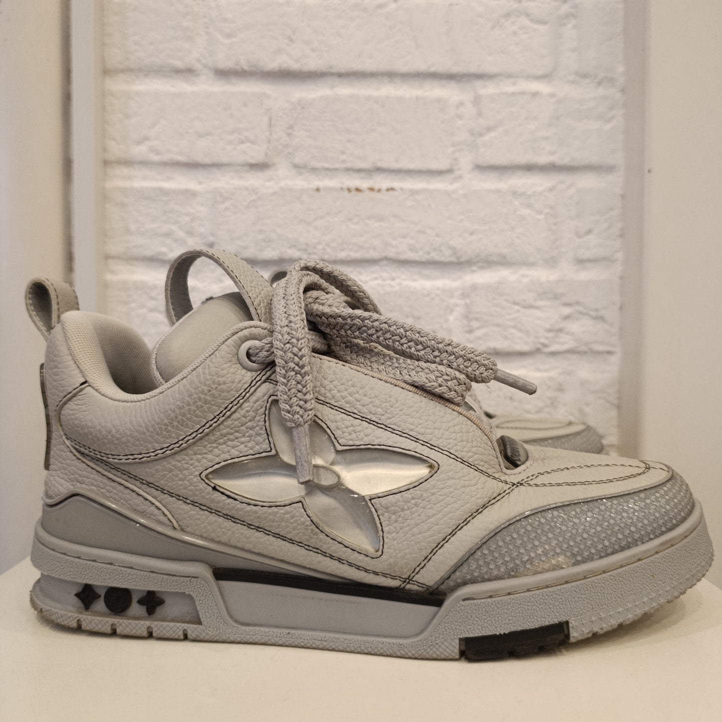 Louis Vuitton Trainer n* 8/42