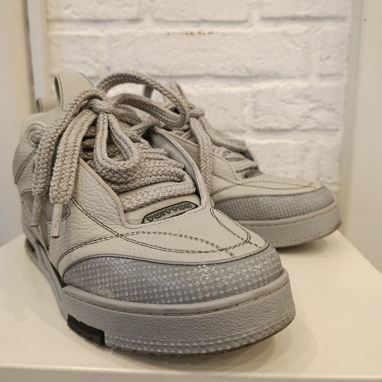 Louis Vuitton Trainer n* 8/42