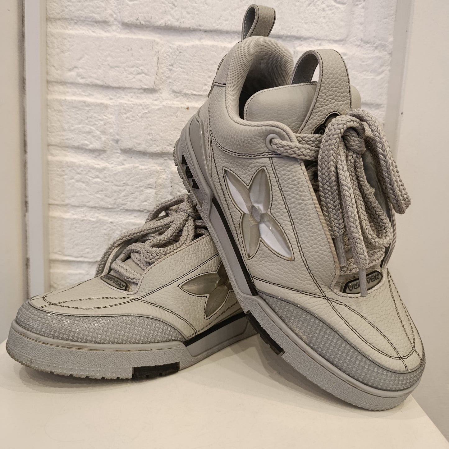 Louis Vuitton Trainer n* 8/42