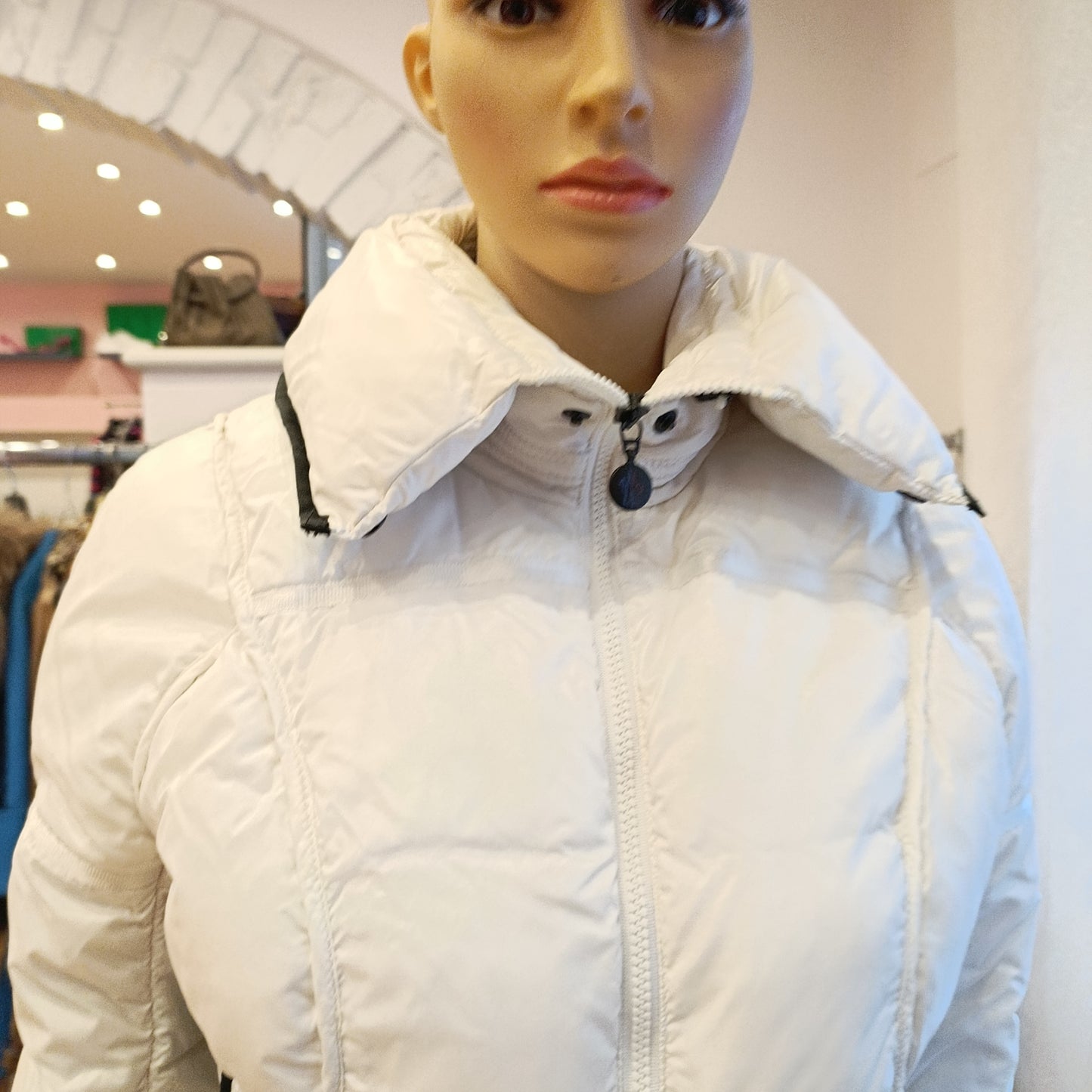 Moncler tg 3 bianco