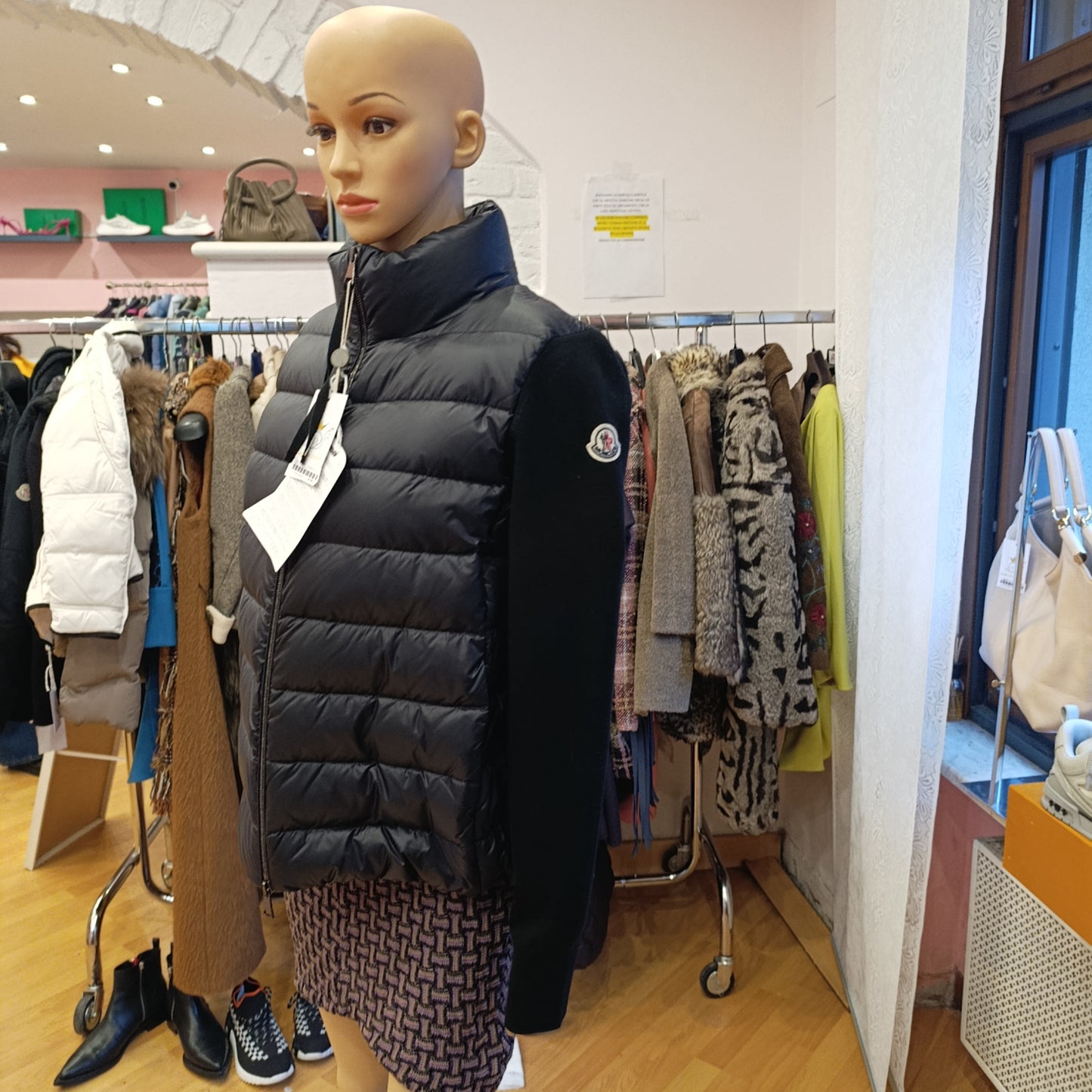 Moncler tg XL nuovo