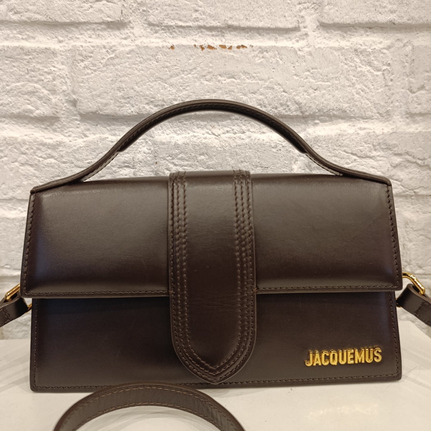 Jacquemus marrone