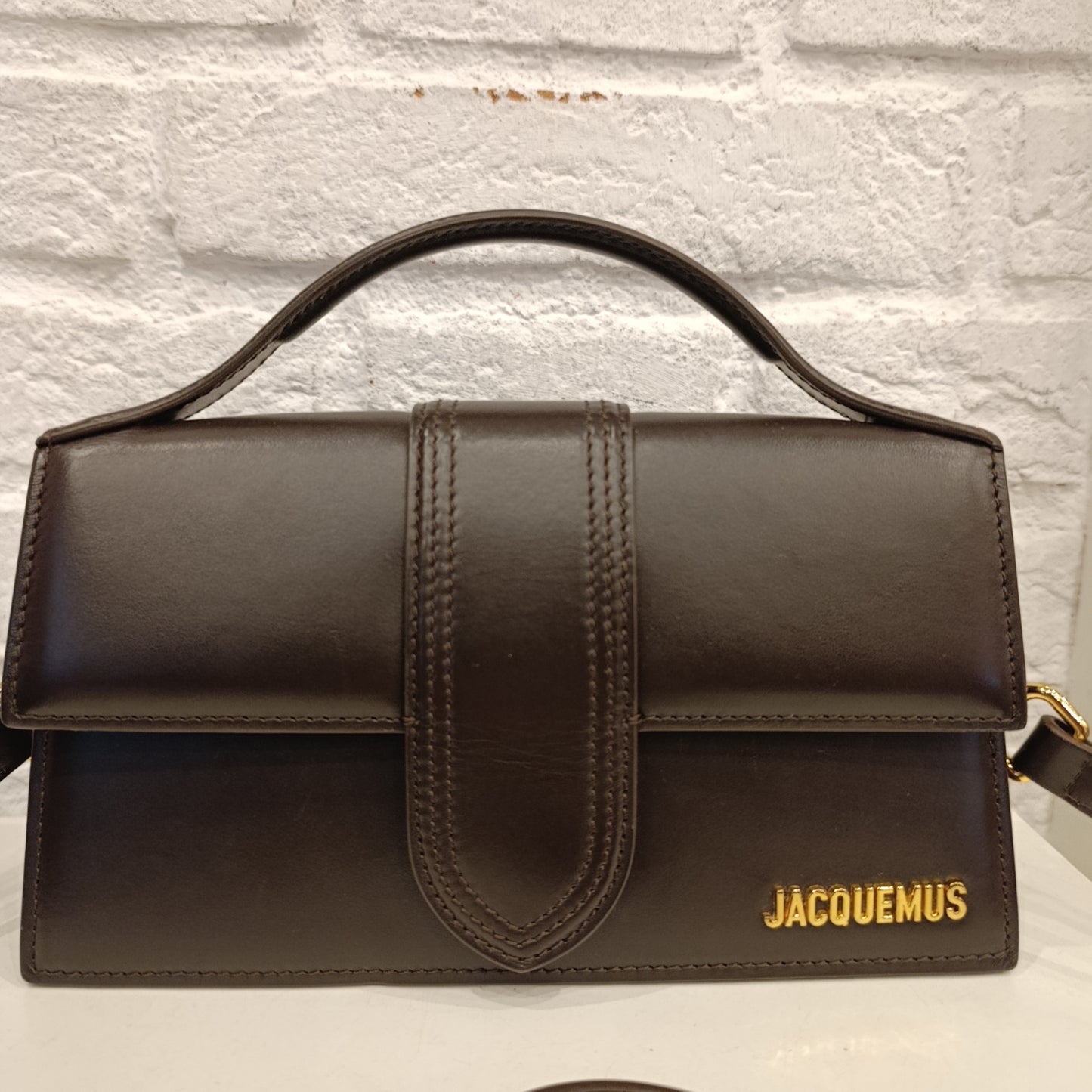 Jacquemus marrone