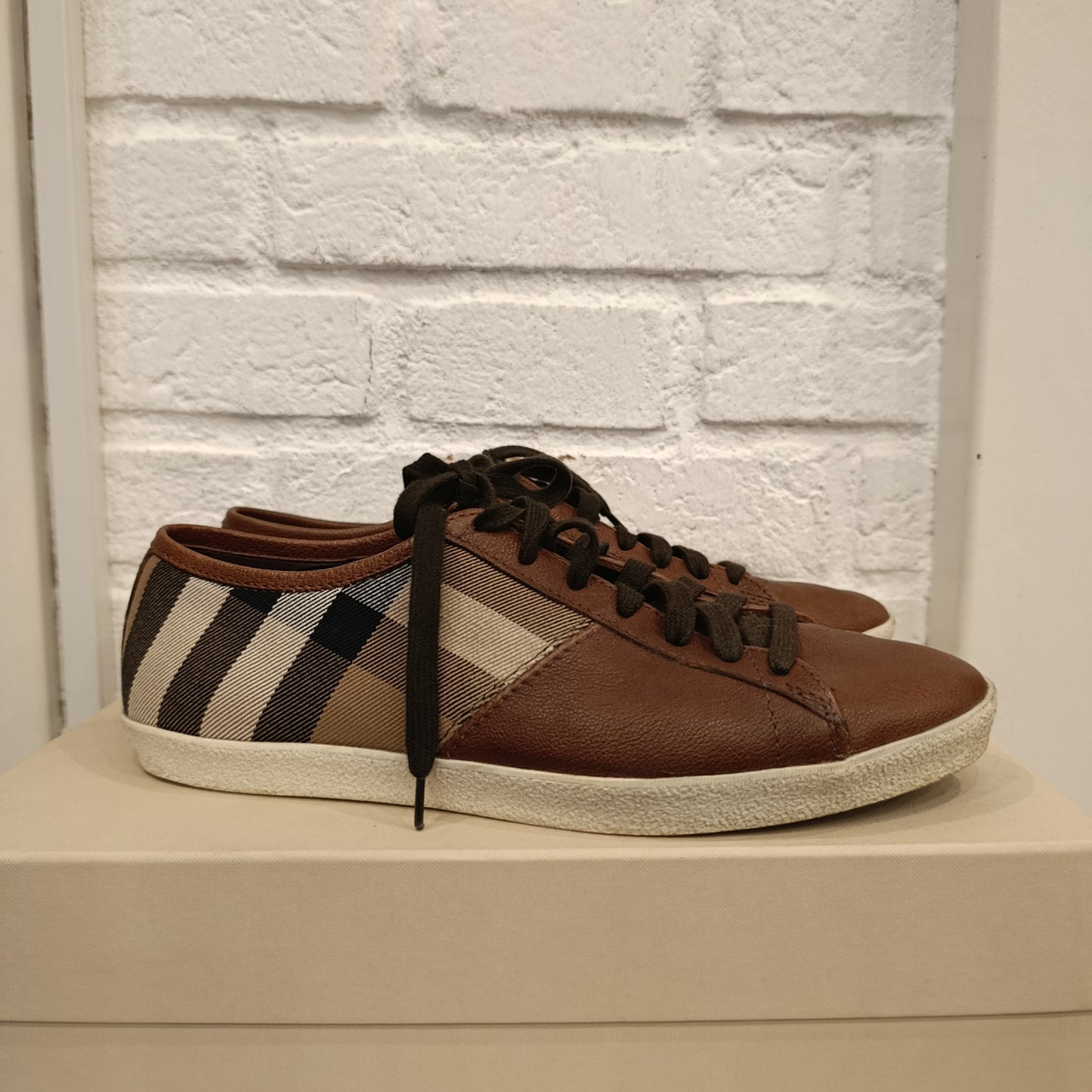 Sneakers Burberry n*40