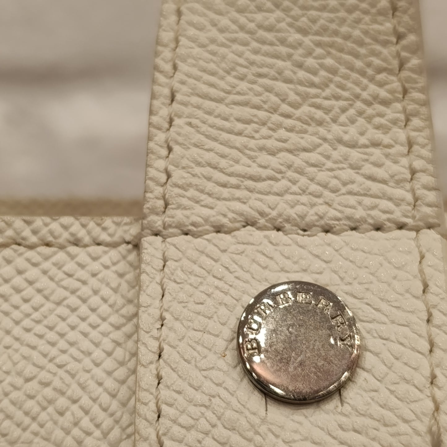 Borsetta Burberry plastica