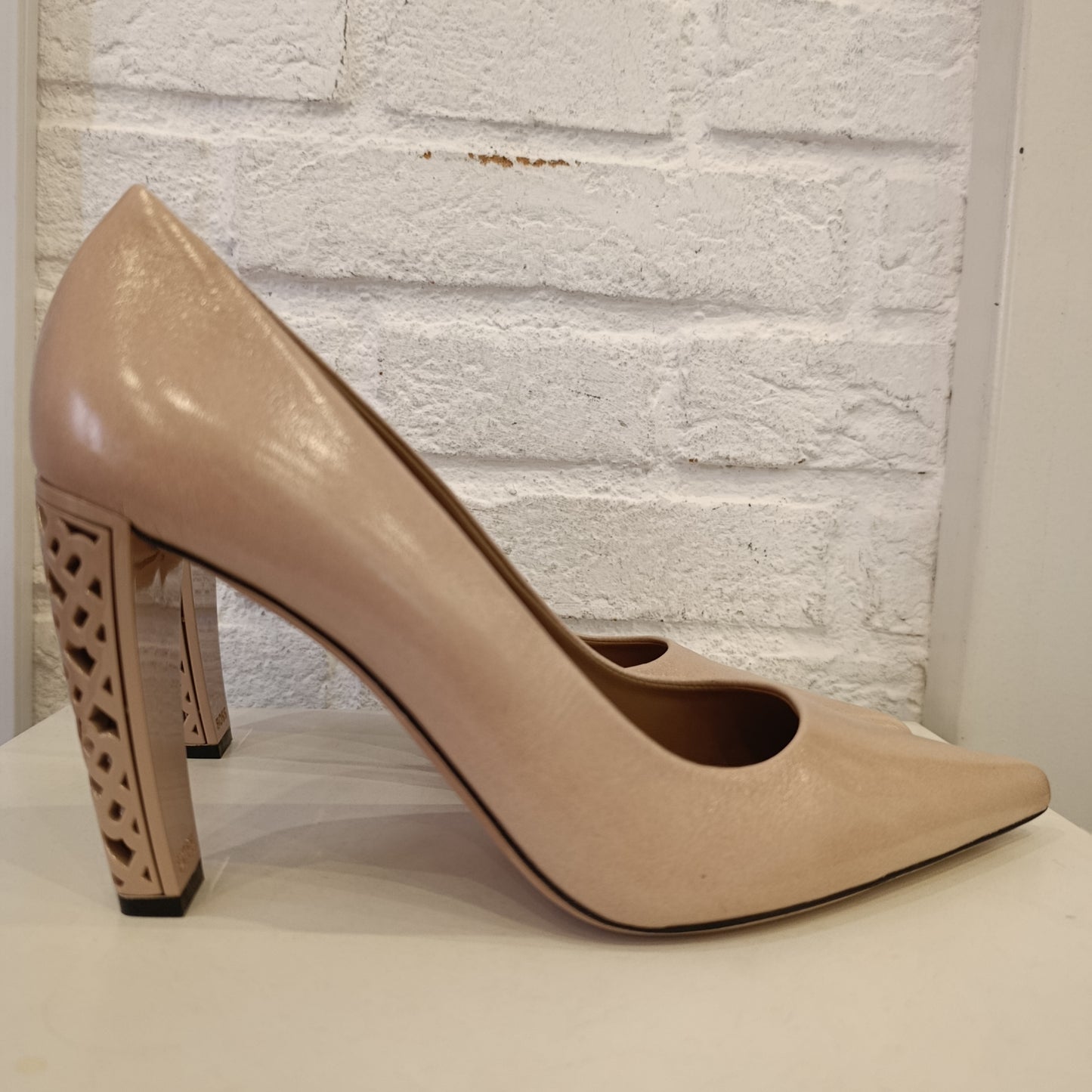 Tacchi Hugo Boss n*40 rosa cipria