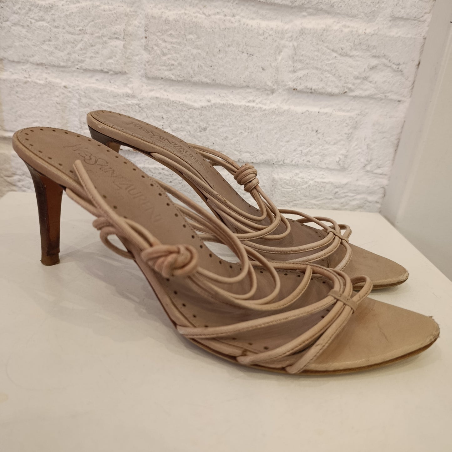 Ciabatta Yves Saint Laurent n*38