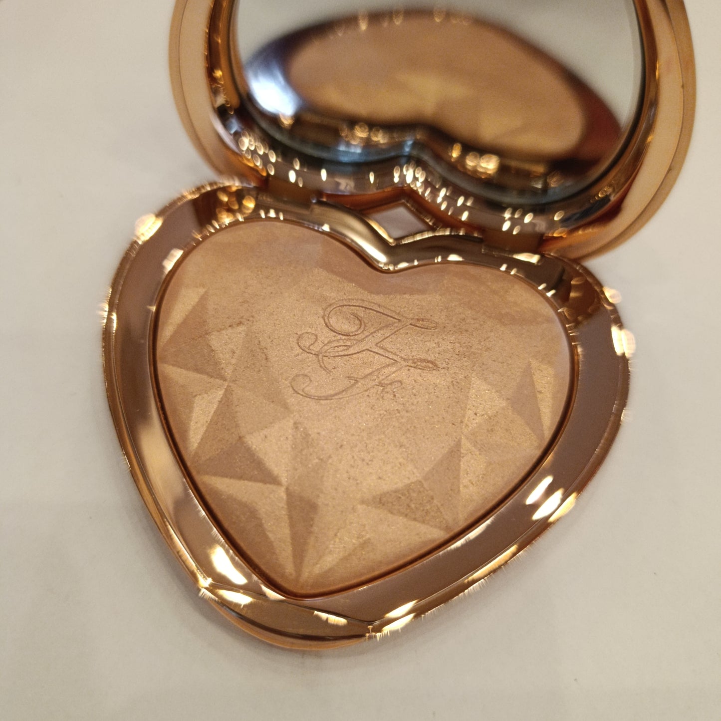 Illuminante Too Faced