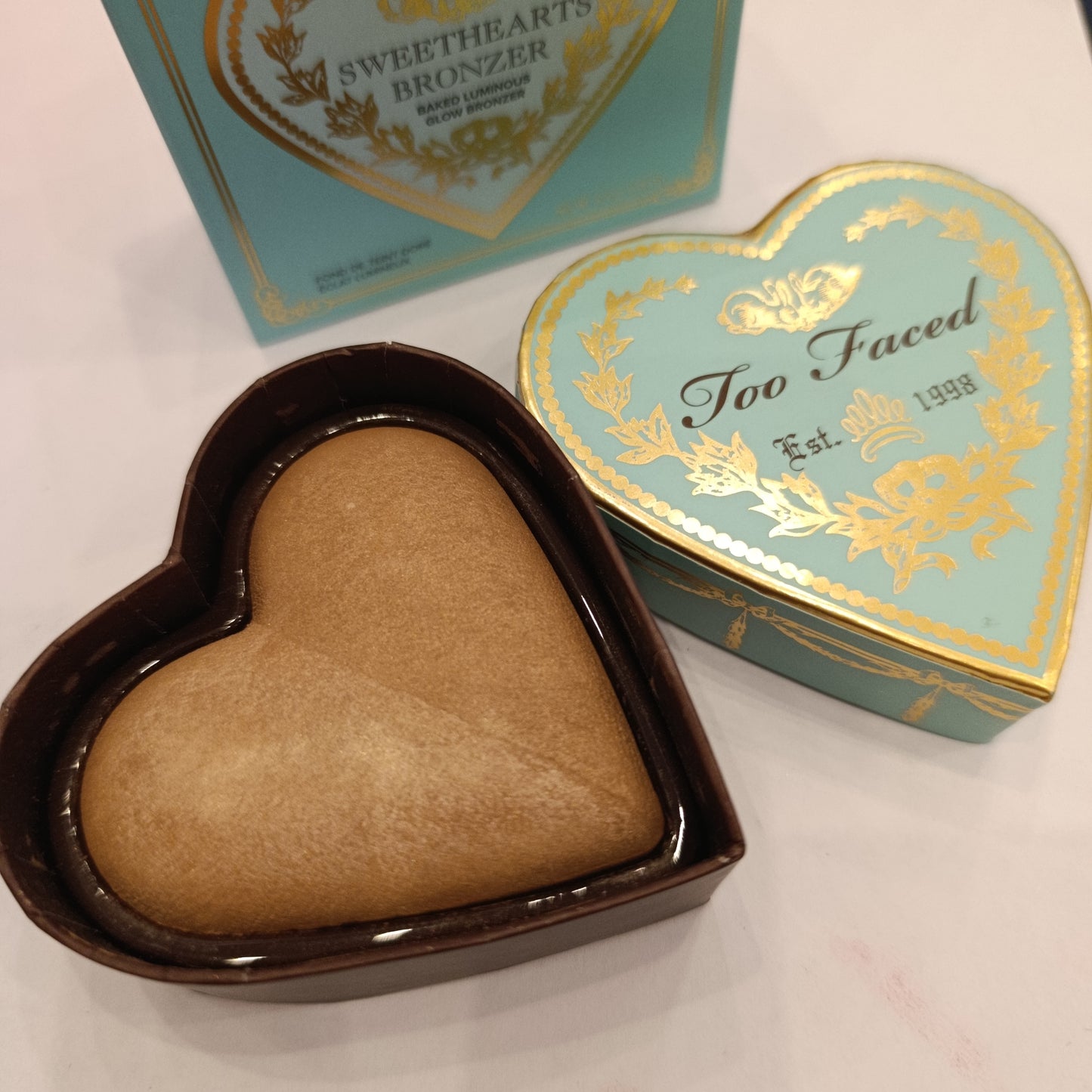 Bronzer Too Faced