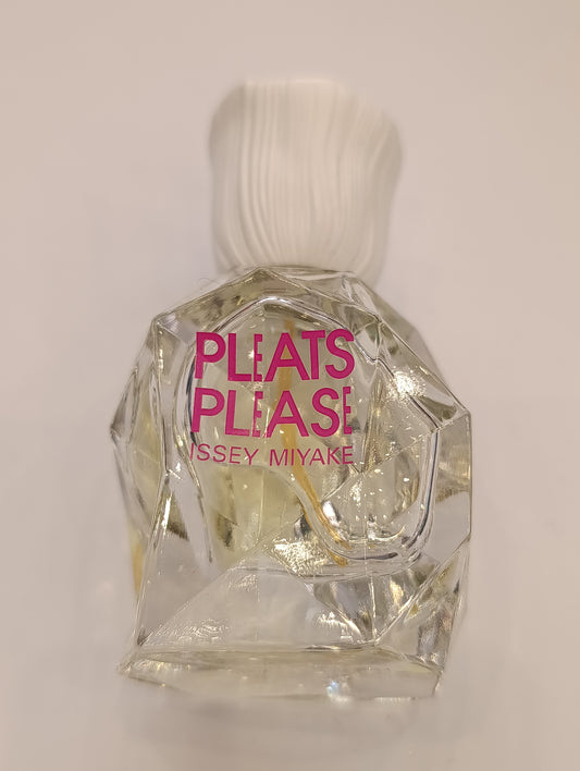 Profumo Issey Miyake 'Pleats Please'