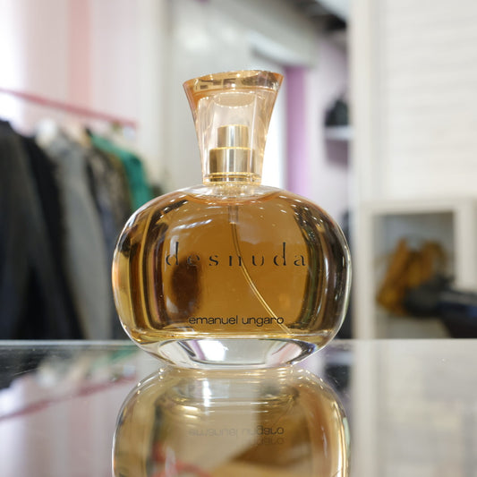 Profumo Ungaro 'desnuda'