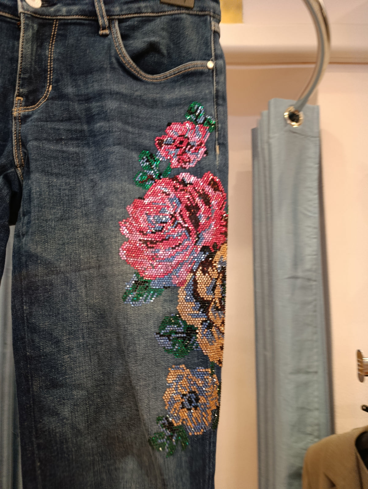 Jeans tg 29 Guess strass