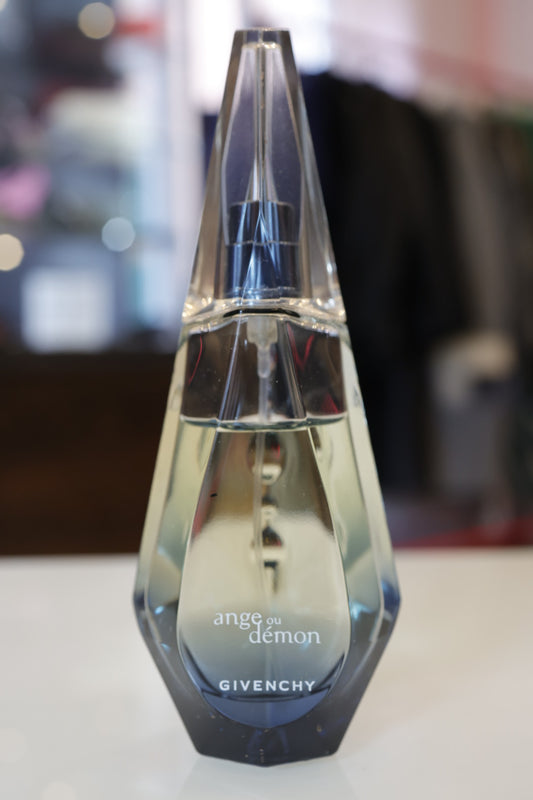 Profumo Givenchy 'ange ou demon'