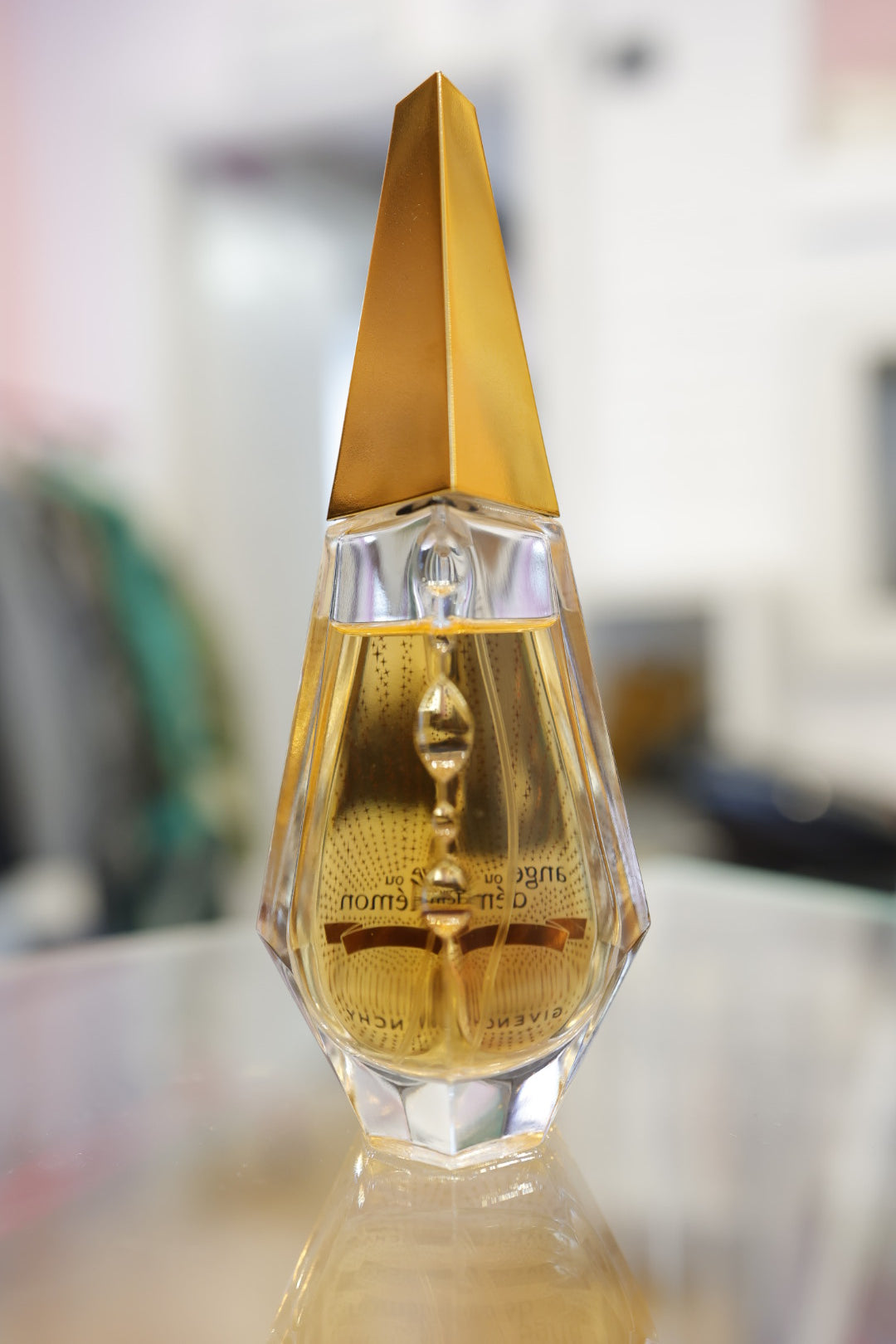 Profumo Givenchy 'auge ou demon' le secret