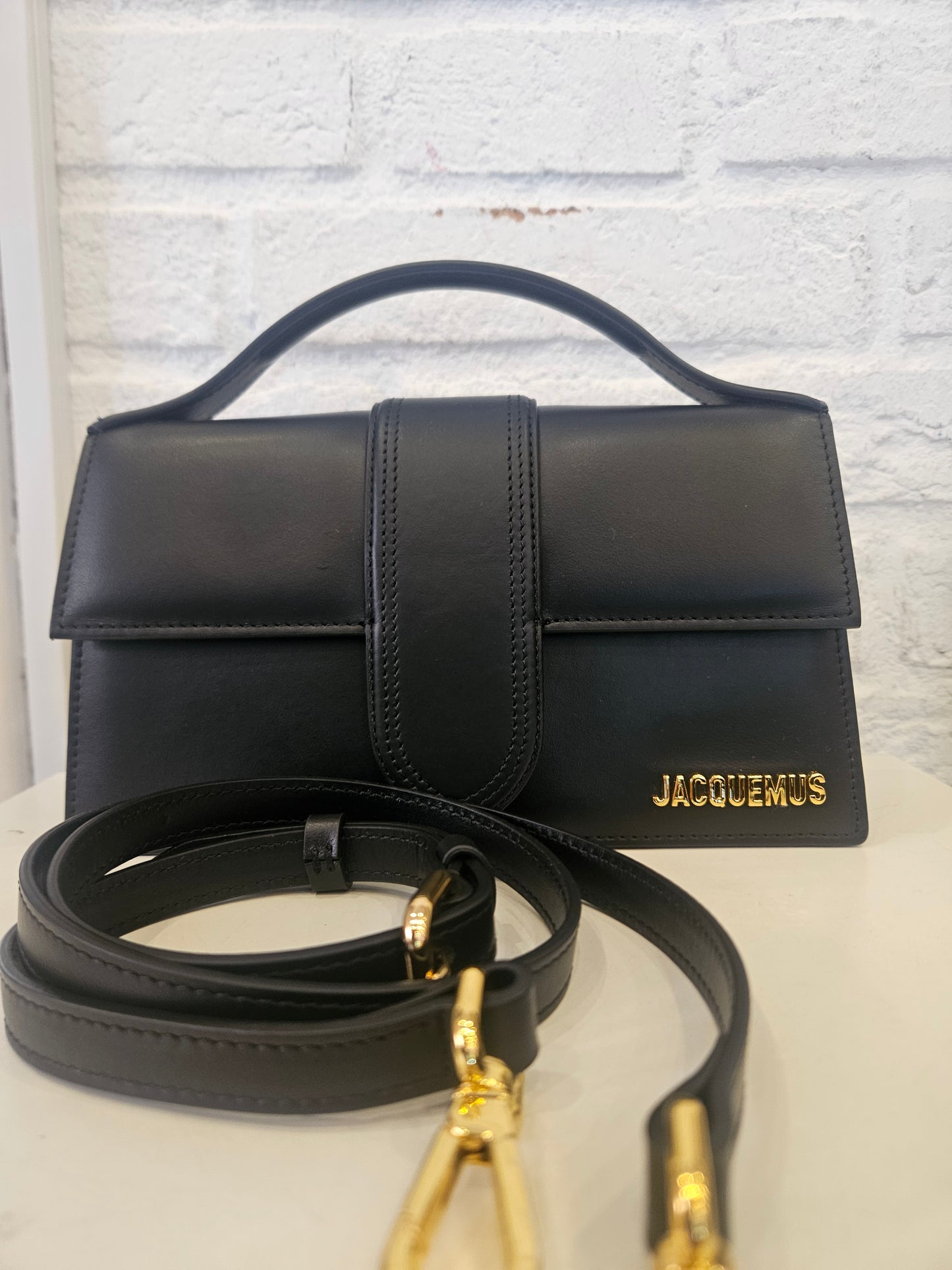 Jacquemus Le Bambino