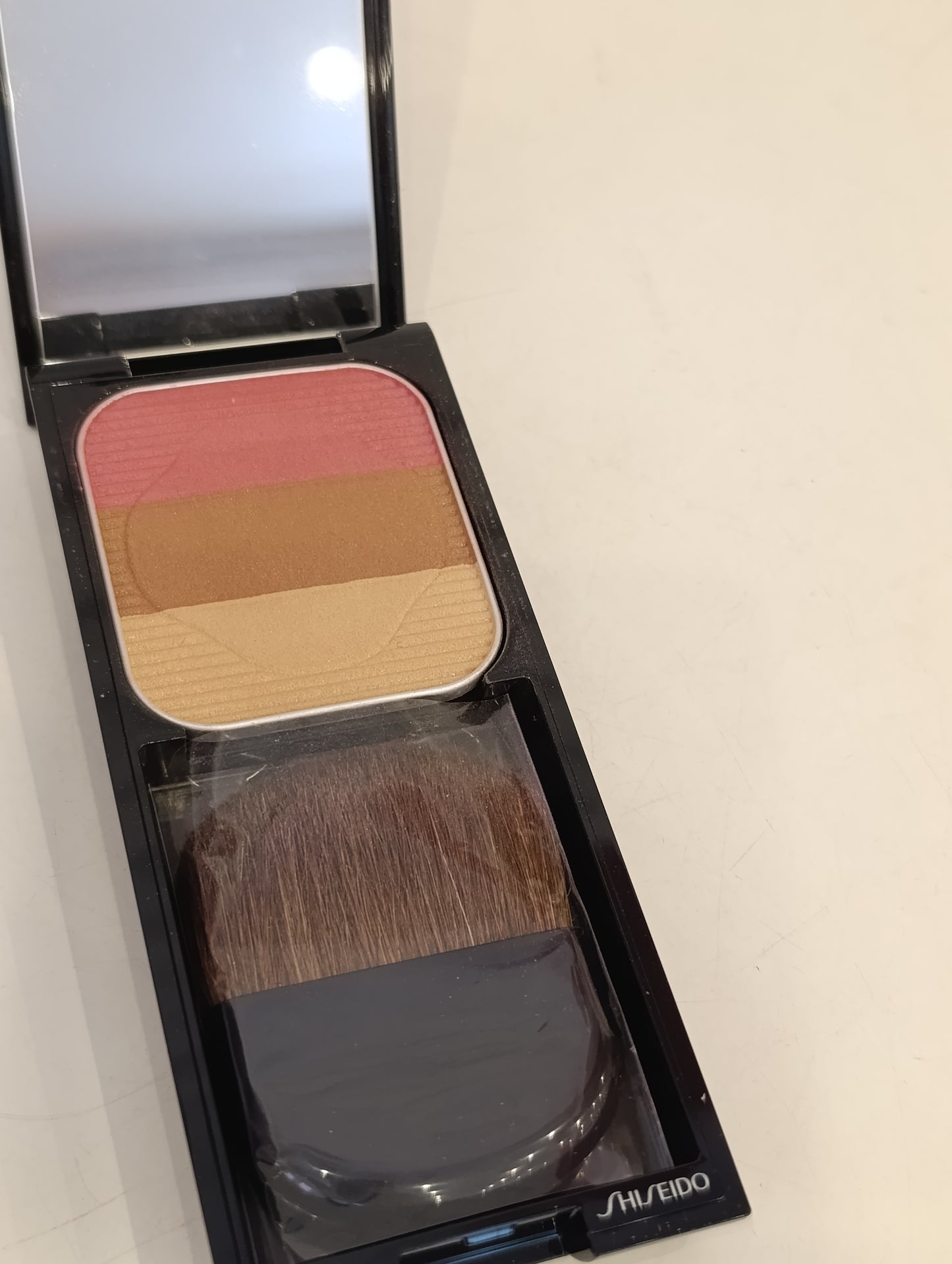 Palette shiseido face color enhancing trio