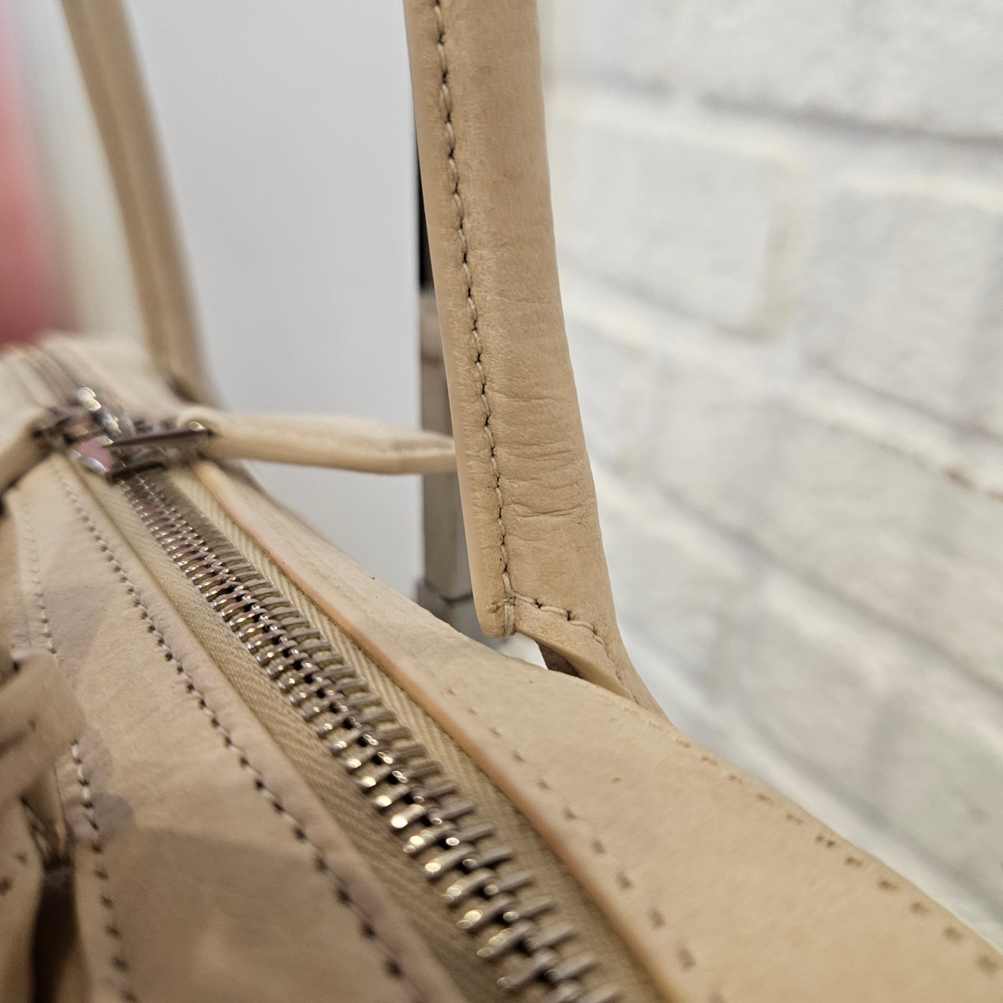 Le Teckel Alaïa (mis 27)