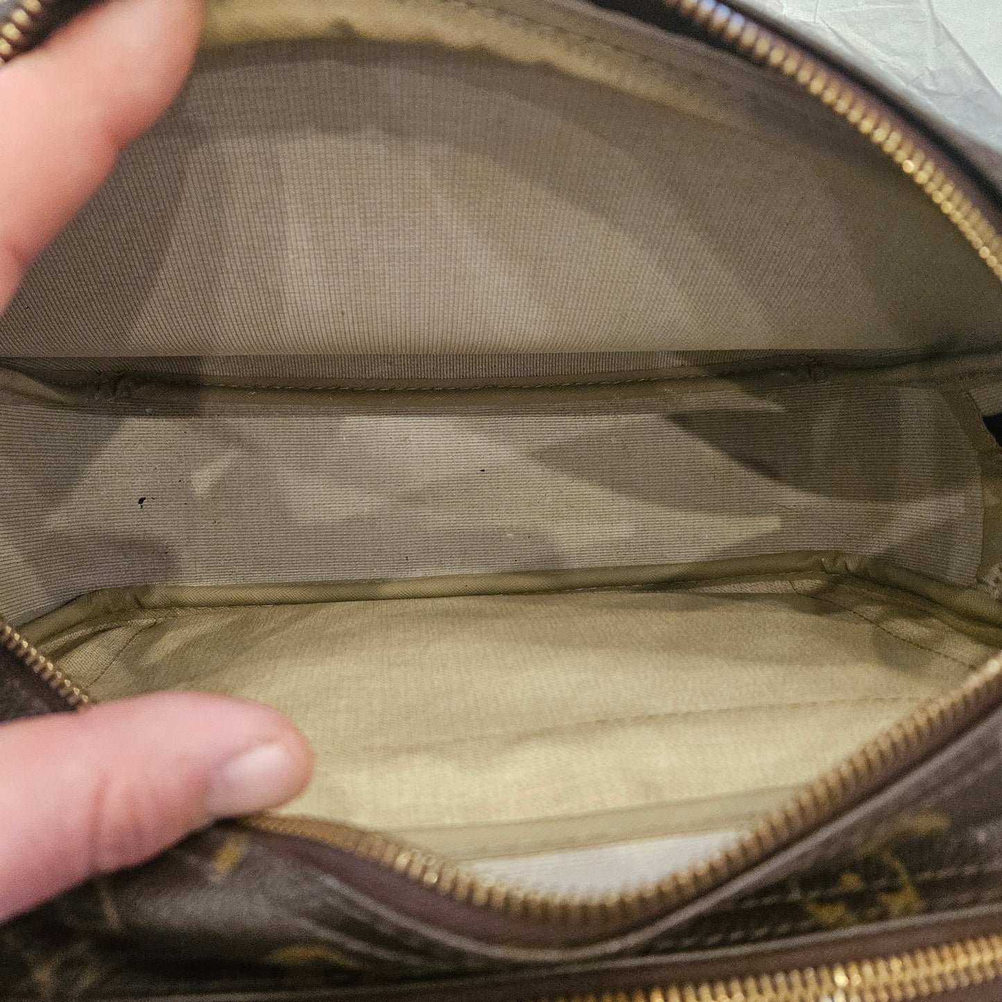 Reporter Louis Vuitton (2004)