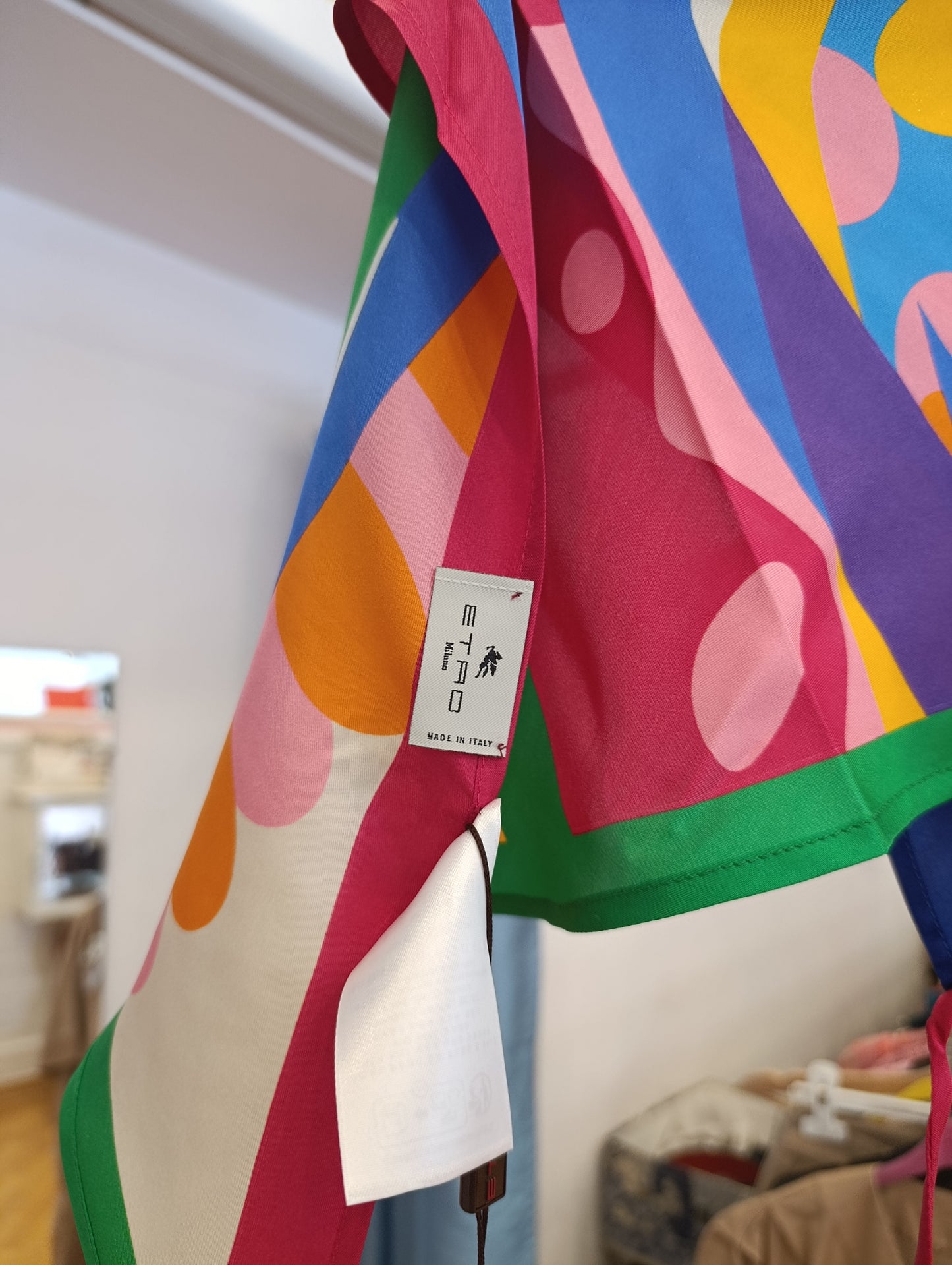 Top in seta Etro nuovo con cartellino tg u
