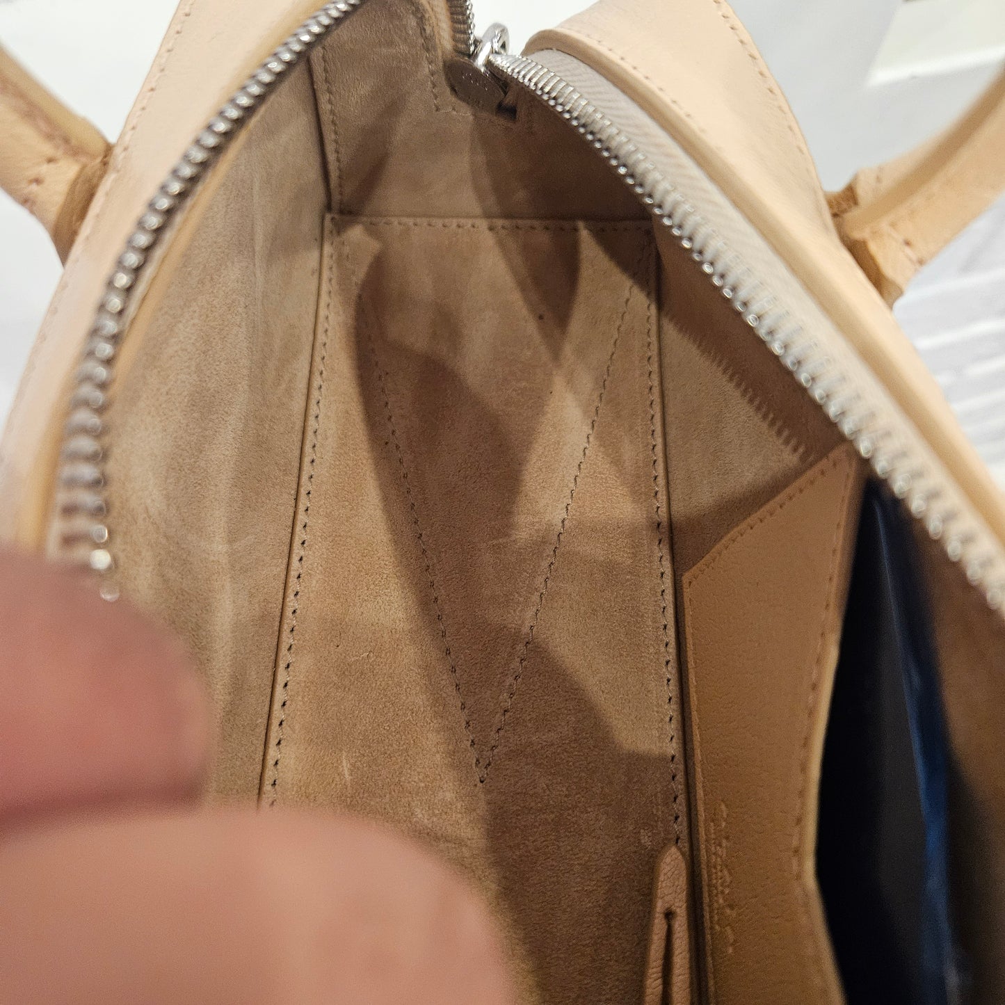 Le Teckel Alaïa