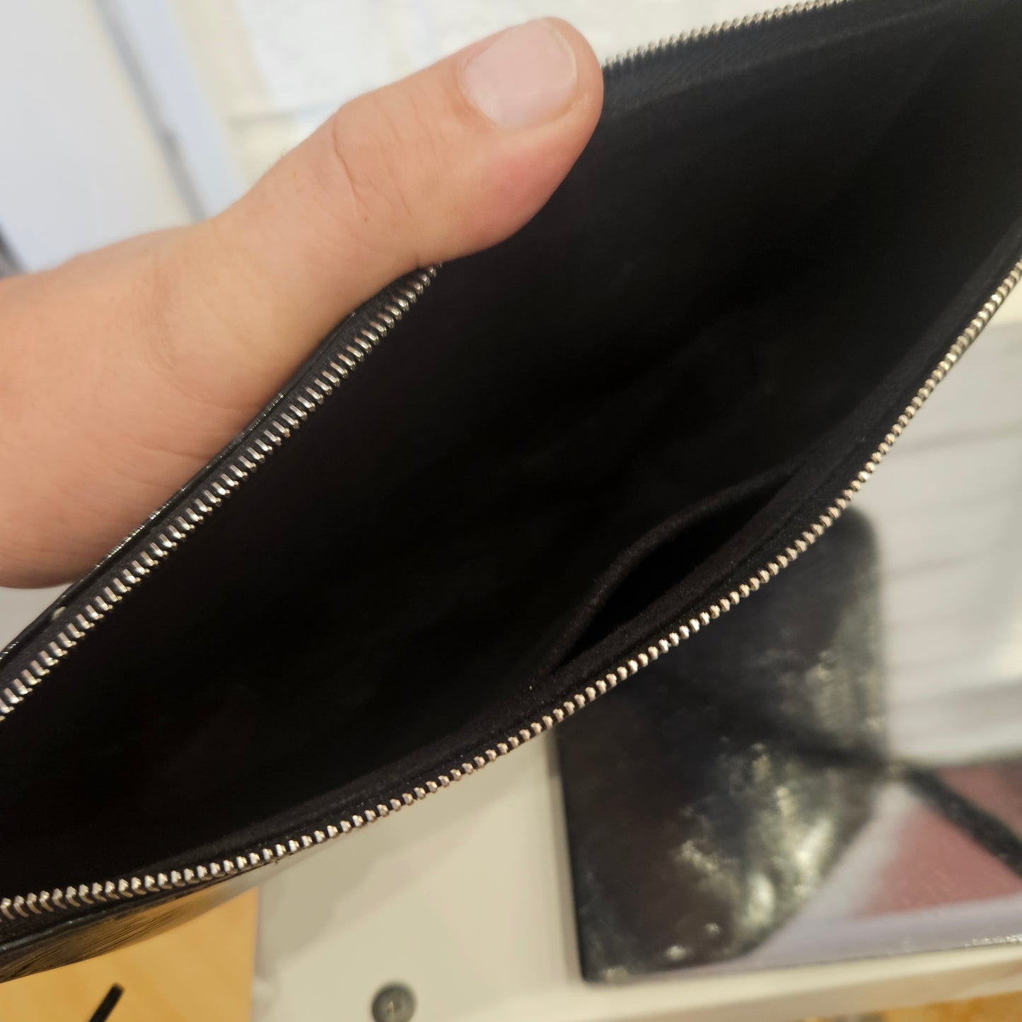 Pochette multi accessoires