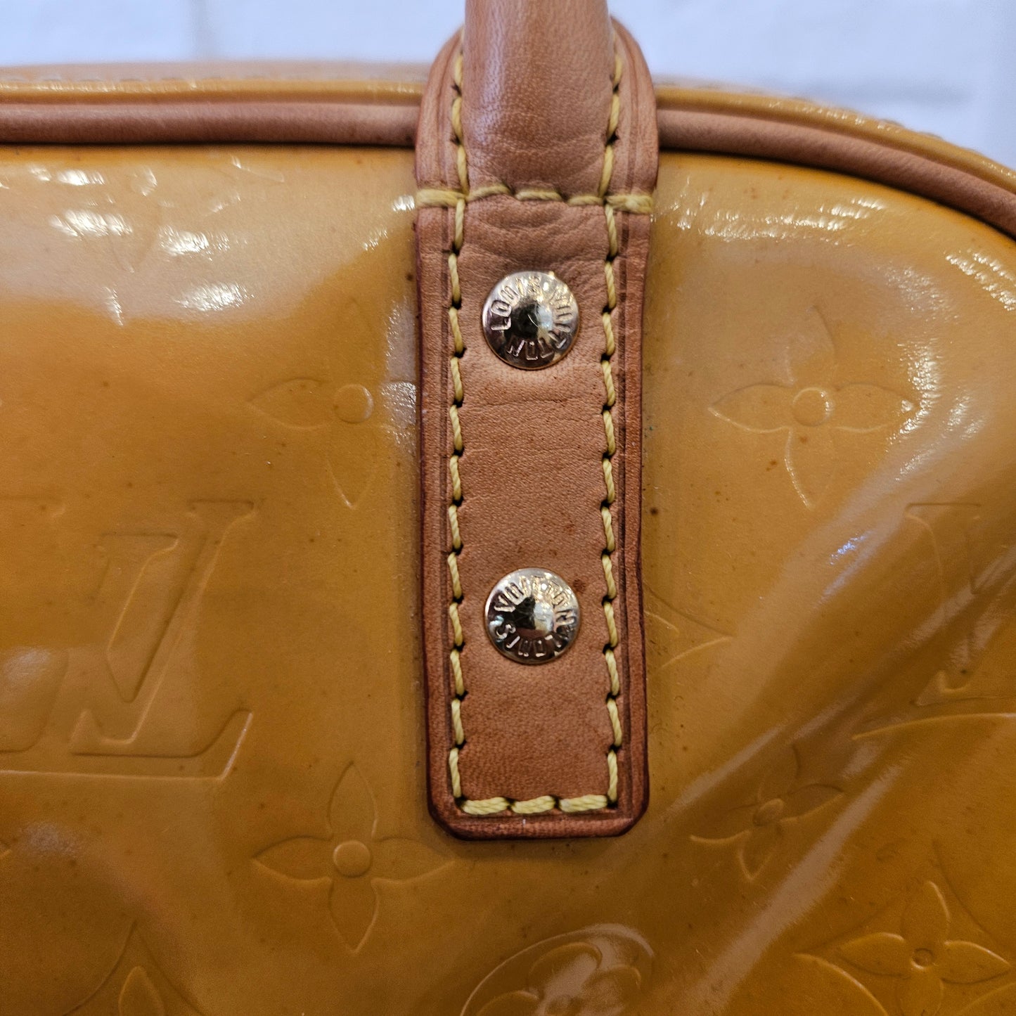 Louis Vuitton Tompkins Square (2002)