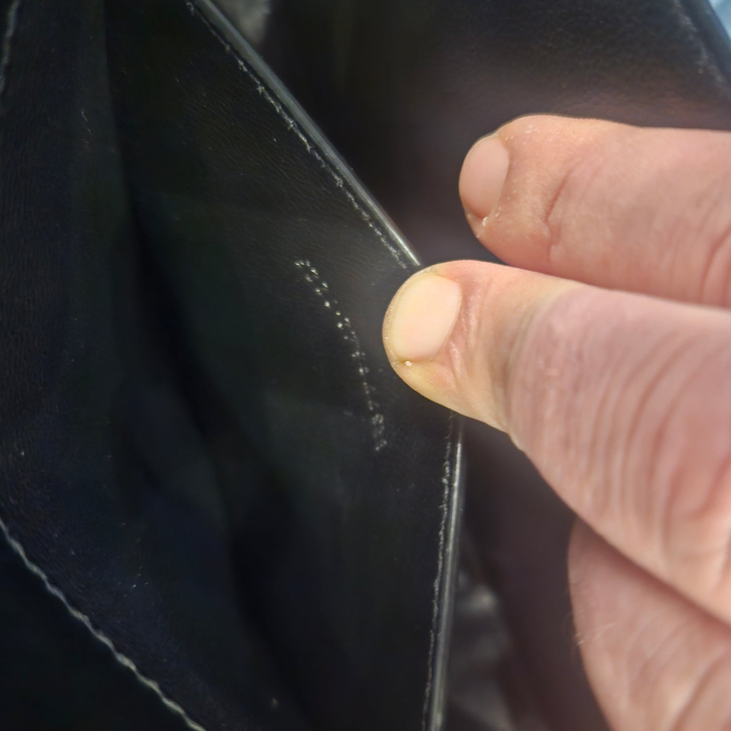 Saint Laurent Voltaire