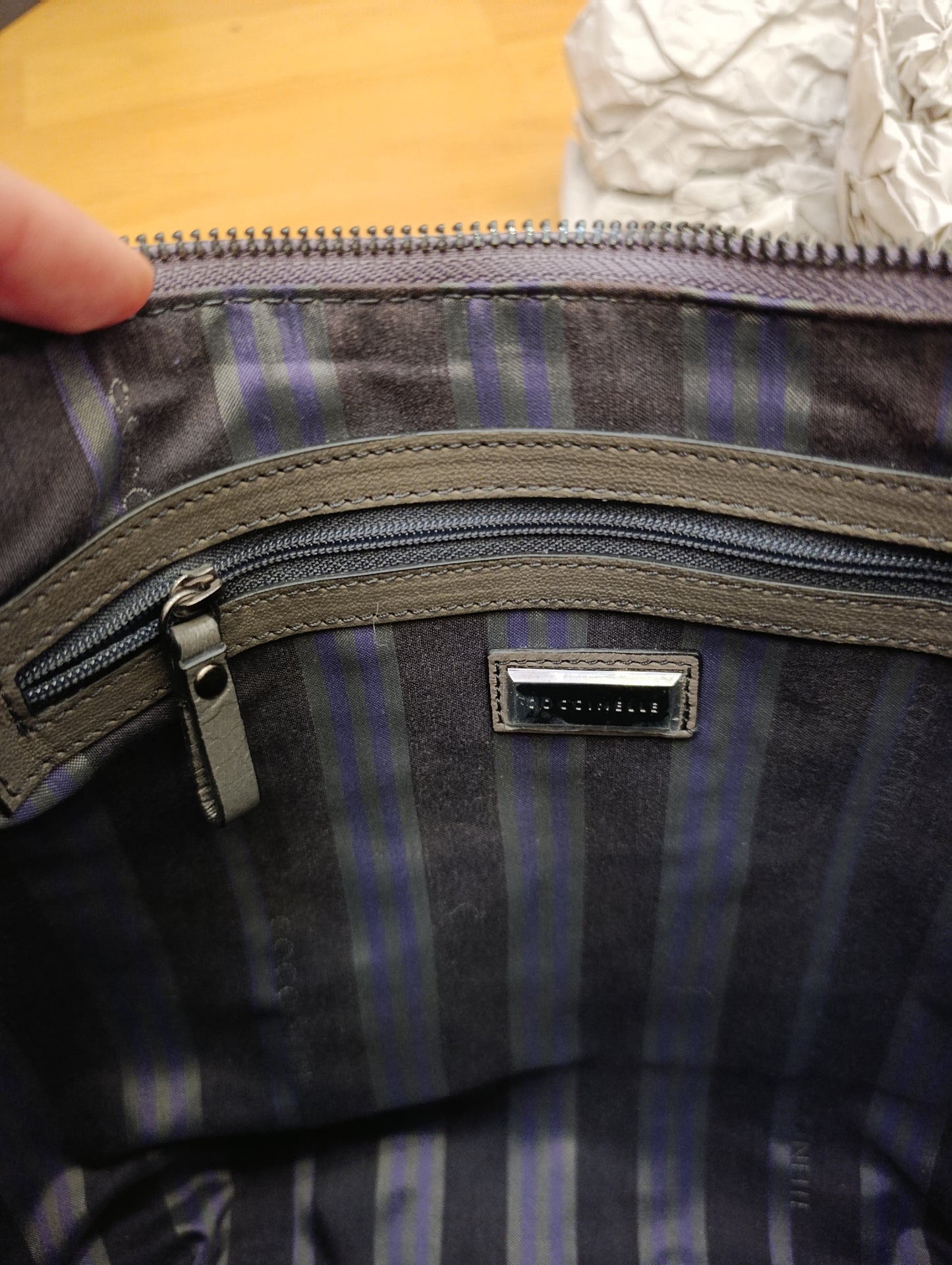 Borsa coccinelle in pelle mai utilizzata