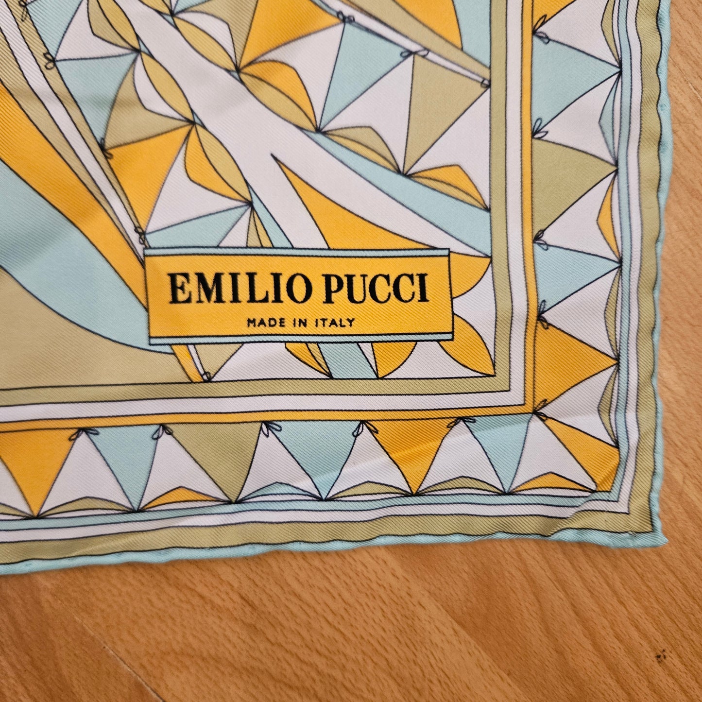 Foulard E. Pucci